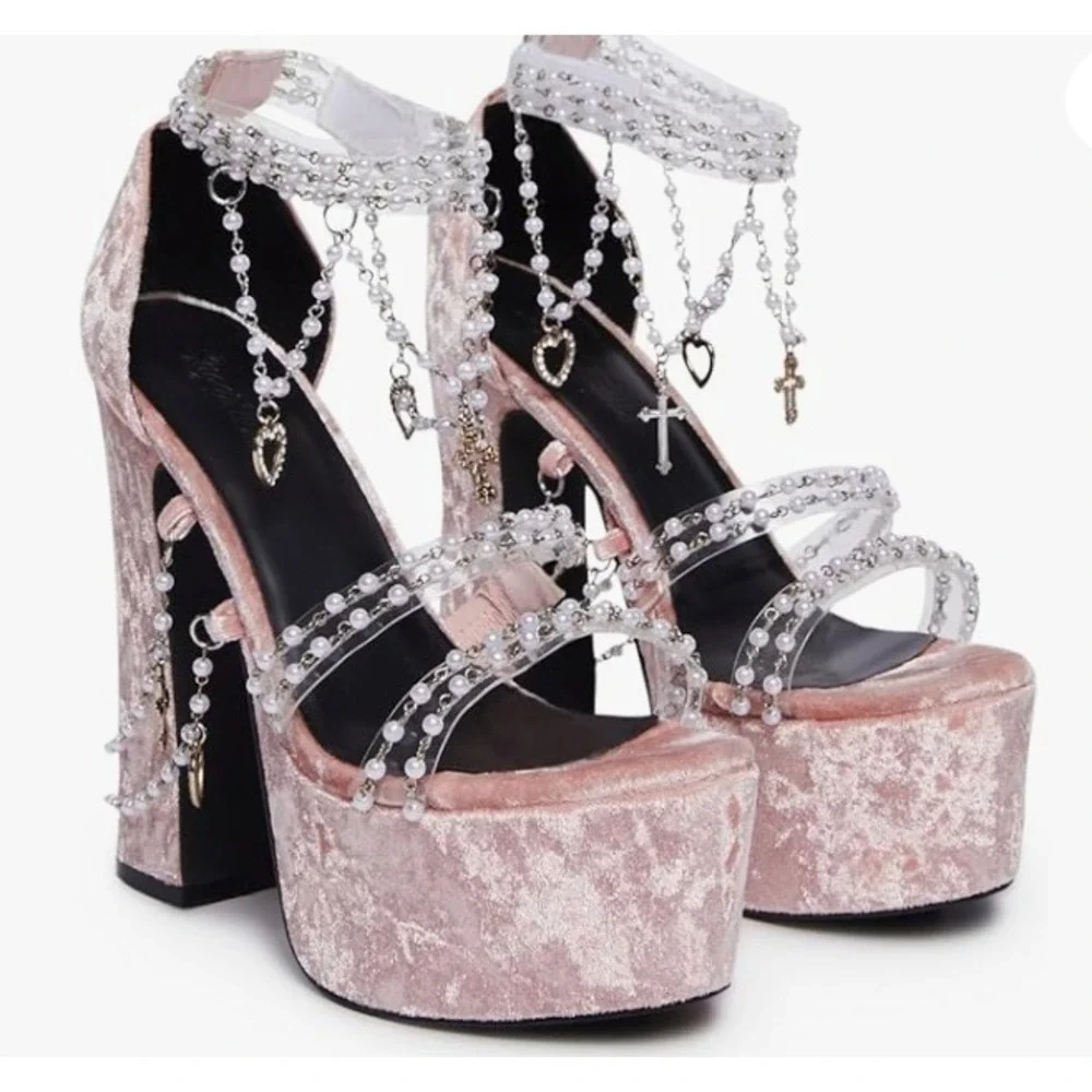 Sugar Thrillz Pink Crushed Velvet Pearl Charm Platform Sandals Heels 12